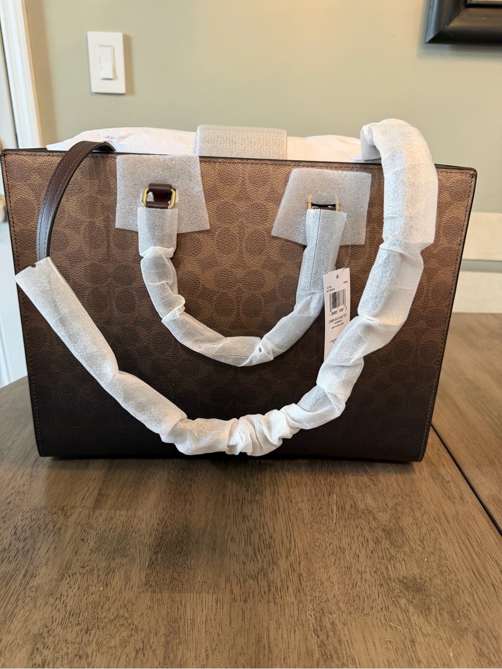 NWT Coach Large Maggie tote in Ombré Signature Canvas - Picture 2 of 6